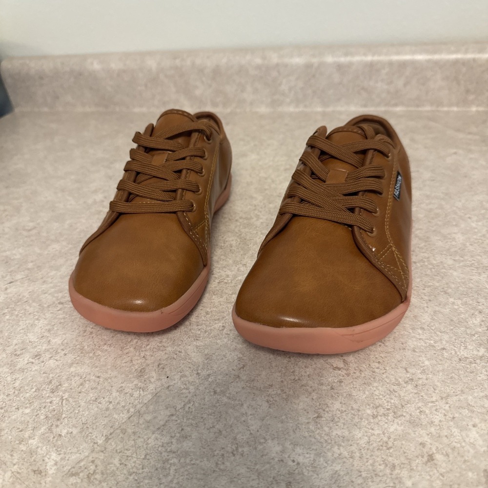 Footrue Barefoot Shoes Brown‎ 5.5 w/ Arch Support, Socks & Shoe Bag – New